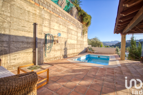 Hus till salu i Coin, Malaga, Spanien 4 sovrum, 859 kvm. Nr. 154028 - foto 28