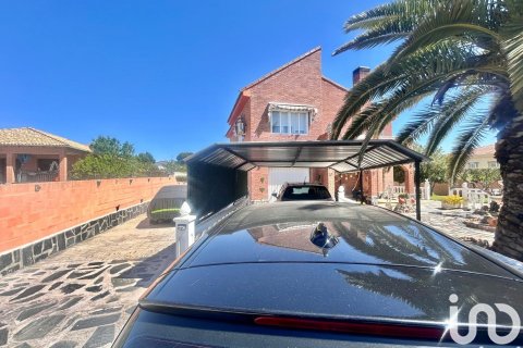 Māja pārdošanā Camarma de Esteruelas, Madrid, Spānijā 6 istabas, 1276 m2 Nr. 154024 - attēls 28