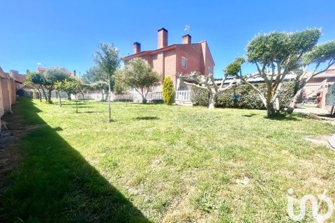 Māja pārdošanā Camarma de Esteruelas, Madrid, Spānijā 6 istabas, 1276 m2 Nr. 154024 - attēls 26