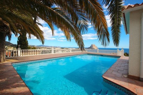 Villa Calpe, Alicante, Spānijā 4 istabas, 350 m2 Nr. 186956