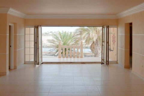 Villa for sale La Manga del Mar Menor, Murcia, Spain 3 bedrooms, 465 sq.m. No. 114170 - photo 13