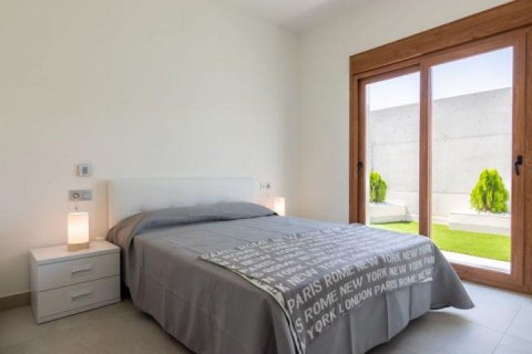 Villa for sale Torrevieja, Alicante, Spain 3 bedrooms, 295 sq.m. No. 114169 - photo 20