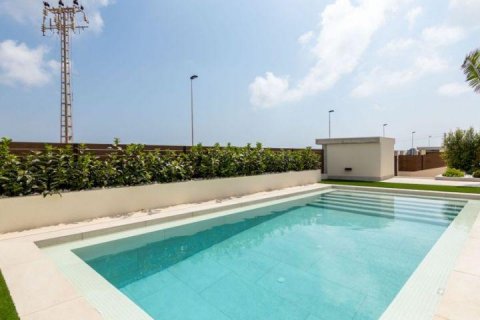 Villa for sale Torrevieja, Alicante, Spain 3 bedrooms, 295 sq.m. No. 114169 - photo 3