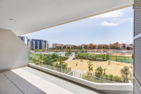 Apartment à vendre à Torrevieja, Alicante, Espagne, 2 chambres, 61 m2 No. 195453 - photo 9