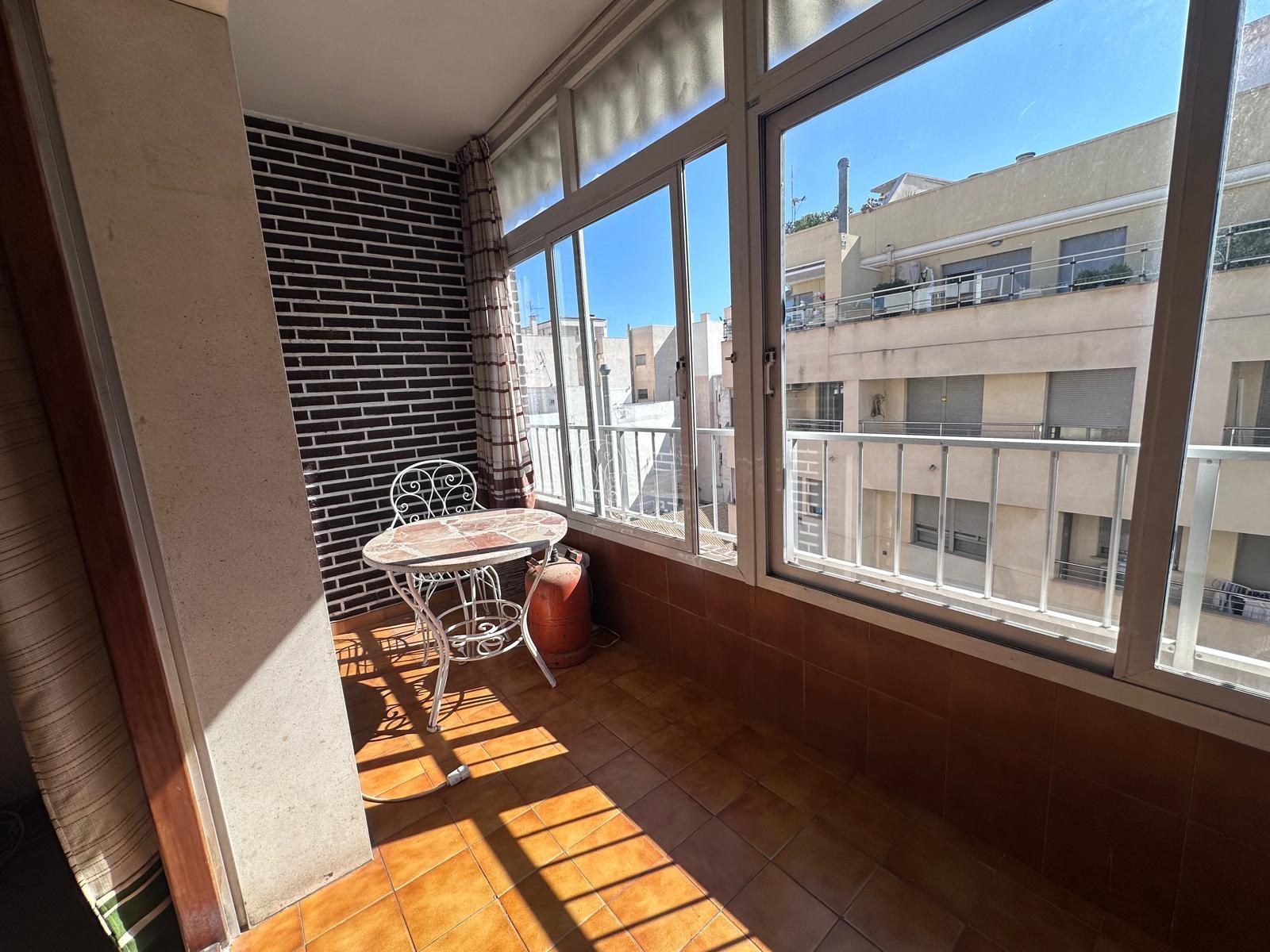 Apartment in Torrevieja, Alicante, Spain 4 bedrooms, 120 sq.m. No. 195452