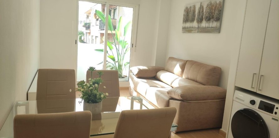 Dzīvoklis Alicante, Spānijā 2 istabas, 77 m2 Nr. 179392