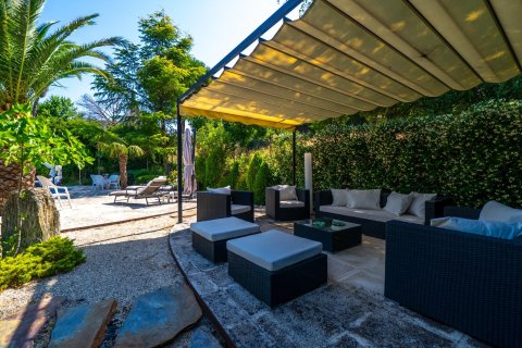 Apartamento en venta en Pozuelo de Alarcón, Madrid, España 6 dormitorios, 539 m2 No. 179393 - foto 7