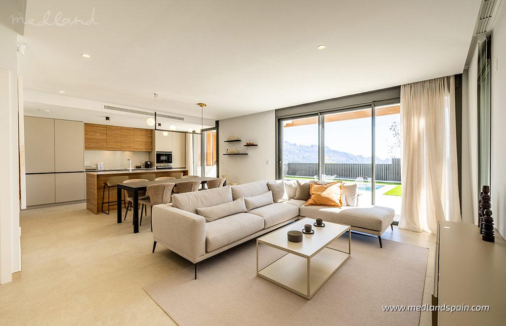 Villa a La Nucia, Alicante, Spagna 4 camere da letto, 183 mq. N° 179389