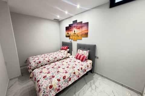 Villa till salu Villamartin, Alicante, Spanien 5 sovrum, 230 kvm. Nr. 139430 - foto 16