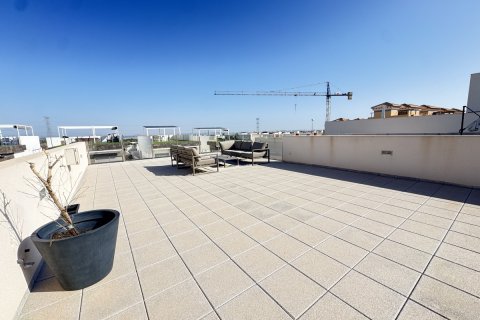 Villa till salu Villamartin, Alicante, Spanien 3 sovrum, 115 kvm. Nr. 139432 - foto 3