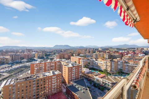 Apartment for sale in Alicante, Spain 3 bedrooms, 90 sq.m. No. 155379 - photo 10