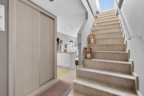 Продажа квартиры в Дехеса де Кампоамор, Аликанте, Испания 2 спальни, 90м2 №155378 - фото 28