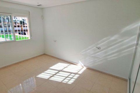 Finca myytävänä Catral, Alicante, Espanja, 3 makuuhuonetta, 163 m2 No. 155380 - kuva 15