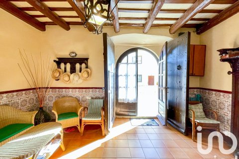 Сasa en venta en Sant Pere de Ribes, Barcelona, España 5 dormitorios, 447 m2 No. 173273 - foto 4