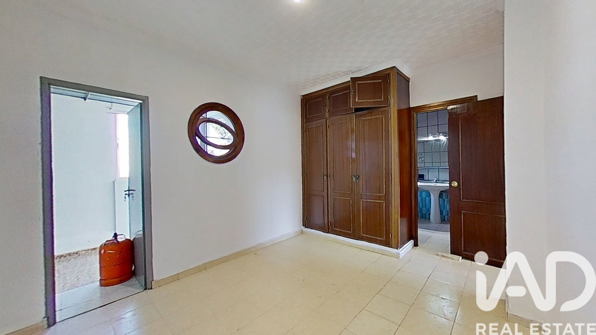 Talo Rota, Cadiz, Espanja 5 makuuhuonetta, 200 m2 No. 173270