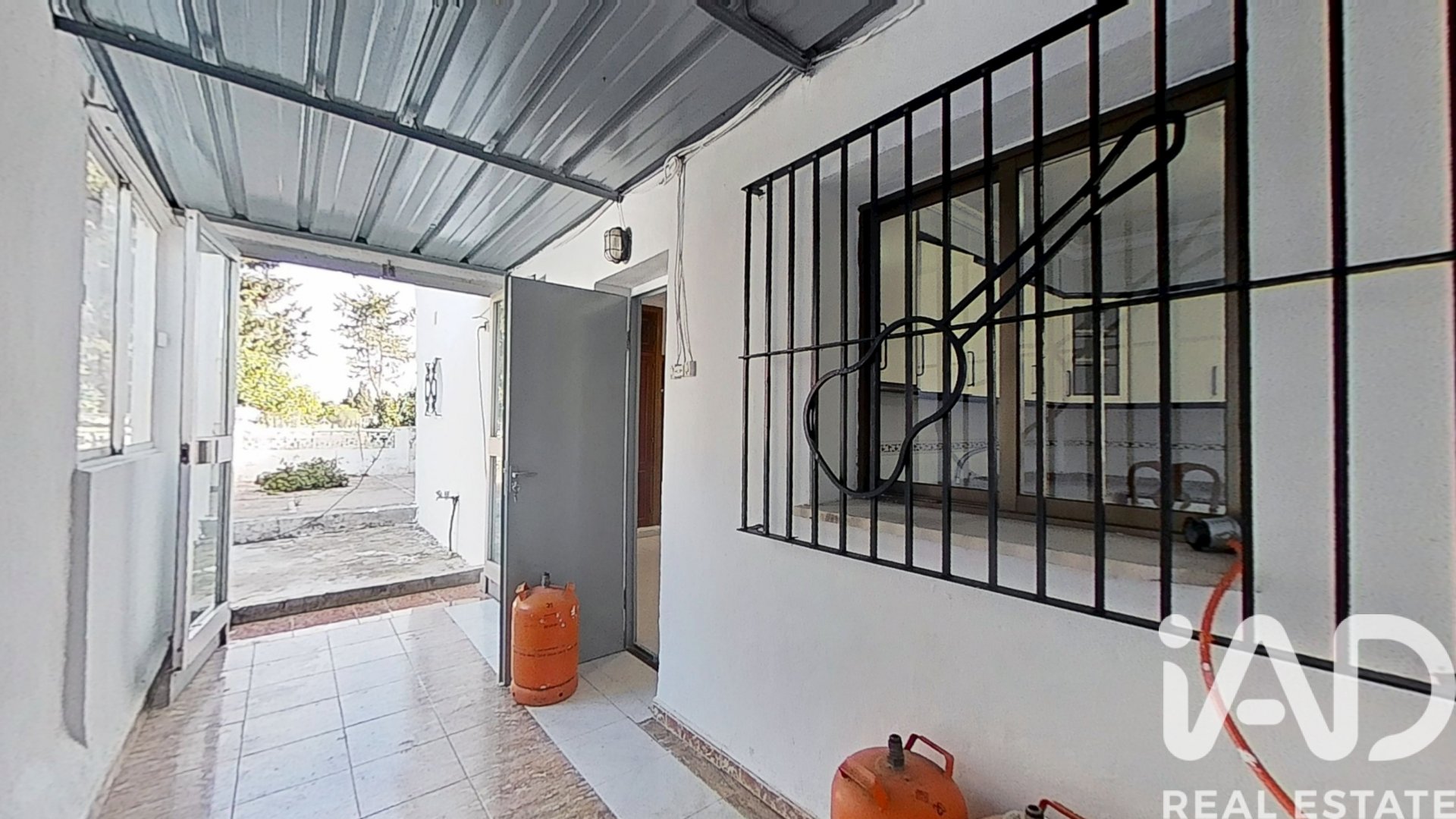 Talo Rota, Cadiz, Espanja 5 makuuhuonetta, 200 m2 No. 173270