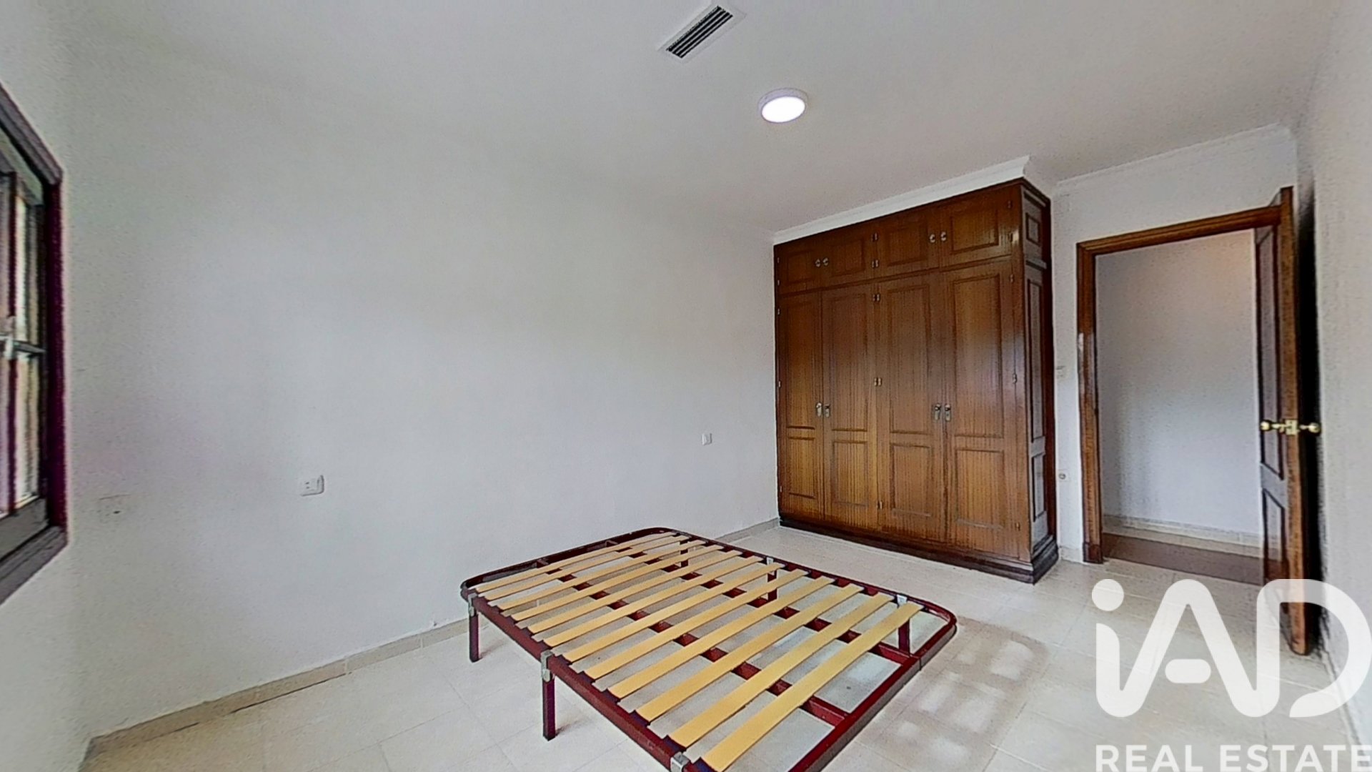 Talo Rota, Cadiz, Espanja 5 makuuhuonetta, 200 m2 No. 173270