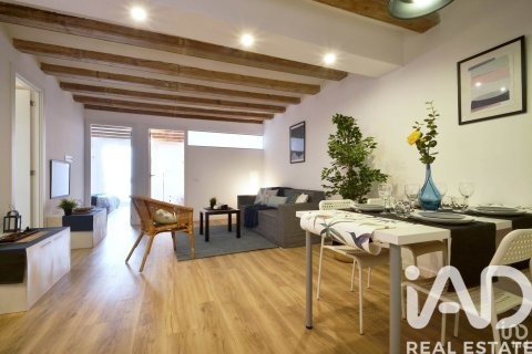Apartamento en venta en Barcelona, España 2 dormitorios, 72 m2 No. 173274 - foto 2