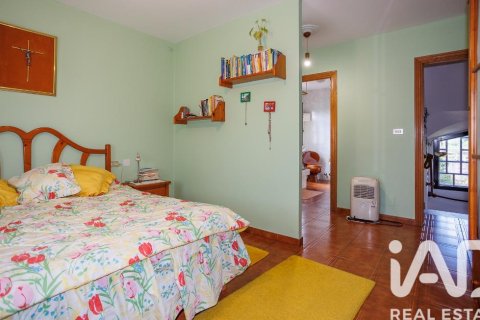 House for sale in Pontedeume, A Coruna, Spain 5 bedrooms, 507 sq.m. No. 173268 - photo 12