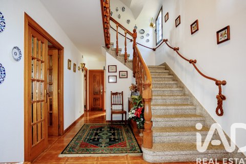House for sale in Pontedeume, A Coruna, Spain 5 bedrooms, 507 sq.m. No. 173268 - photo 11