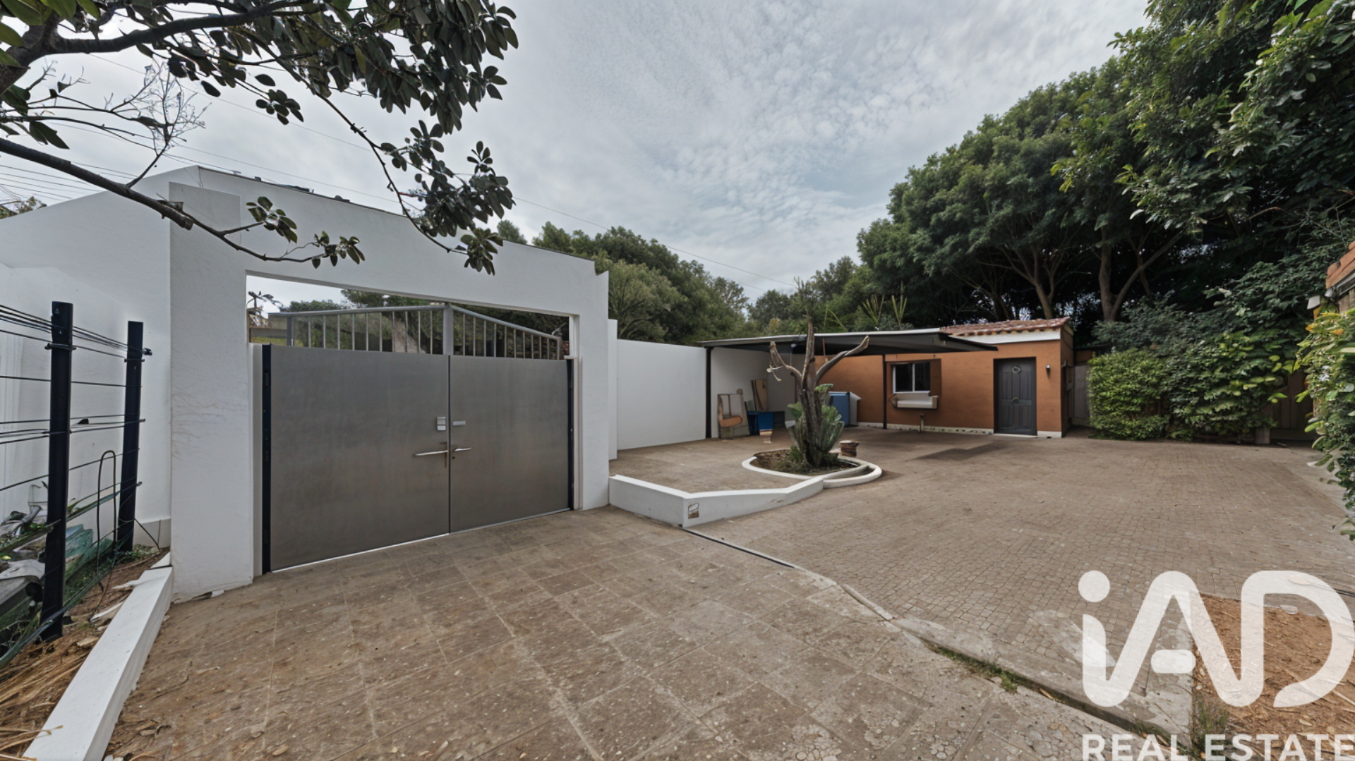House in Chiclana de la Frontera, Cadiz, Spain 4 bedrooms, 391 sq.m. No. 173272