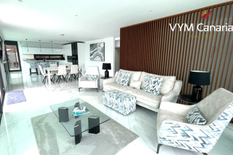 Villa for sale in San Eugenio, Tenerife, Spain 3 bedrooms, 115 sq.m. No. 167510 - photo 17