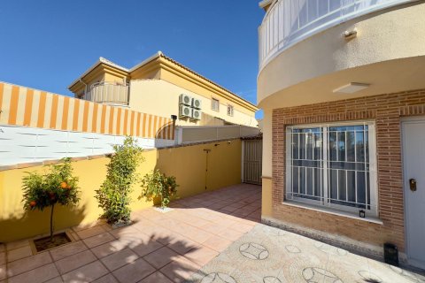 House for sale in Rojales, Alicante, Spain 3 bedrooms, 82 sq.m. No. 167514 - photo 3