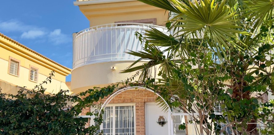 House in Rojales, Alicante, Spain 3 bedrooms, 82 sq.m. No. 167514