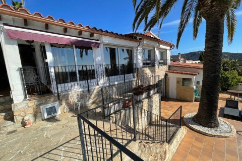 House for sale Tossa de Mar, Girona, Spain 5 bedrooms, 236 sq.m. No. 21593 - photo 14