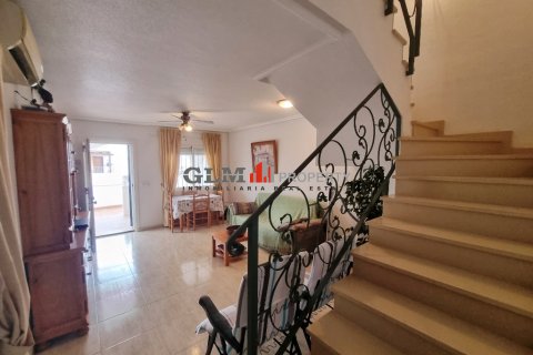 Huoneisto myytävänä Cartagena, Murcia, Espanja, 2 makuuhuonetta,  No. 184547 - kuva 18
