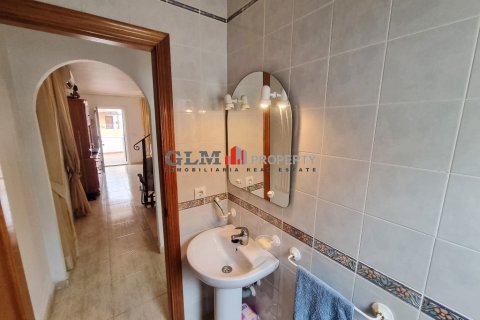 Huoneisto myytävänä Cartagena, Murcia, Espanja, 2 makuuhuonetta, No. 184547 - kuva 14