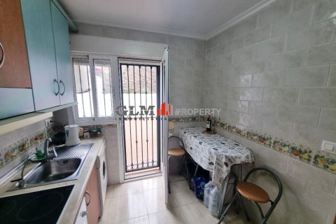 Huoneisto myytävänä Cartagena, Murcia, Espanja, 2 makuuhuonetta, No. 184547 - kuva 16