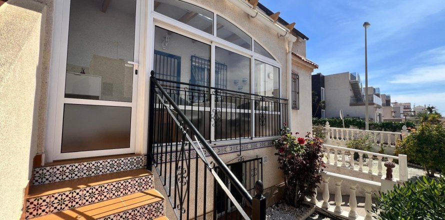 Townhouse à La Mata, Alicante, Espagne 3 chambres, 132 m2 No. 191062