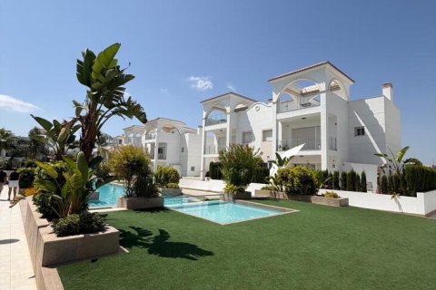 Bungalow à vendre à Ciudad Quesada, Alicante, Espagne, 3 chambres, 100 m2 No. 191061 - photo 5