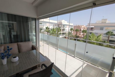 Huoneisto myytävänä Los Dolses, Alicante, Espanja, 2 makuuhuonetta, 118 m2 No. 191063 - kuva 23