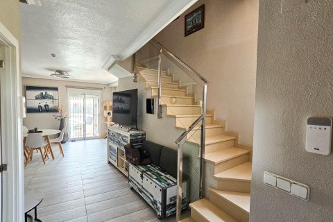 Huvila myytävänä Cabo Roig, Alicante, Espanja, 3 makuuhuonetta, 156 m2 No. 191064 - kuva 11