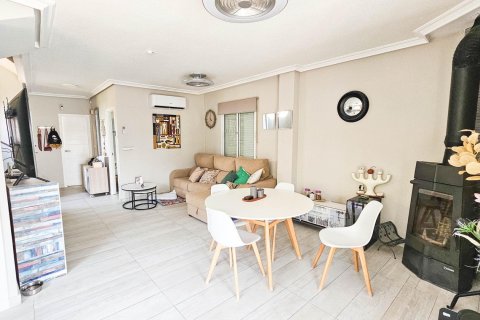 Huvila myytävänä Cabo Roig, Alicante, Espanja, 3 makuuhuonetta, 156 m2 No. 191064 - kuva 9