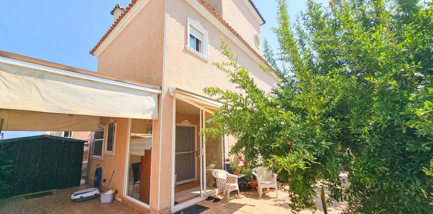 Huvila Cabo Roig, Alicante, Espanja 3 makuuhuonetta, 156 m2 No. 191064