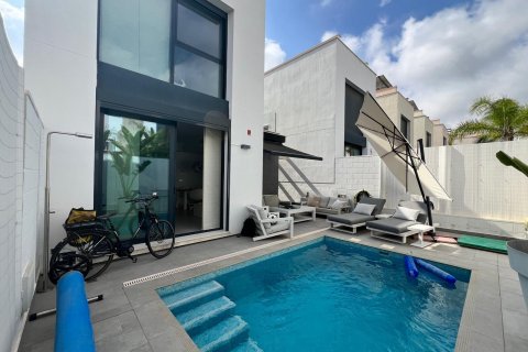 Huvila myytävänä Villamartin, Alicante, Espanja, 3 makuuhuonetta, 103 m2 No. 191065 - kuva 23