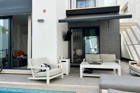 Huvila myytävänä Villamartin, Alicante, Espanja, 3 makuuhuonetta, 103 m2 No. 191065 - kuva 25