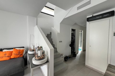 Huvila myytävänä Villamartin, Alicante, Espanja, 3 makuuhuonetta, 103 m2 No. 191065 - kuva 10