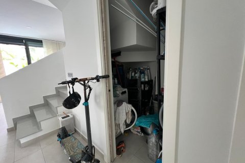 Huvila myytävänä Villamartin, Alicante, Espanja, 3 makuuhuonetta, 103 m2 No. 191065 - kuva 9