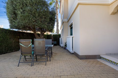 Apartment for sale in Ciudad Quesada, Alicante, Spain 2 bedrooms, 84 sq.m. No. 142927 - photo 10