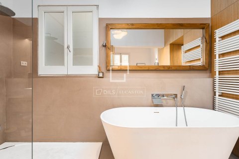 Wohnung zum Verkauf in Barcelona, Spanien 4 Schlafzimmer, 179 m2 Nr. 192545 - Foto 22