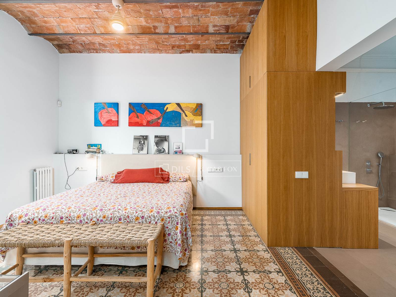 Huoneisto Barcelona, Espanja 4 makuuhuonetta, 179 m2 No. 192545