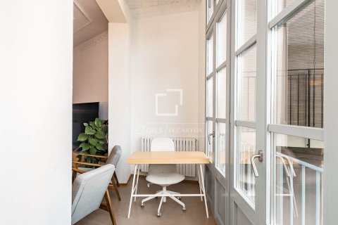 Wohnung zum Verkauf in Barcelona, Spanien 4 Schlafzimmer, 179 m2 Nr. 192545 - Foto 5