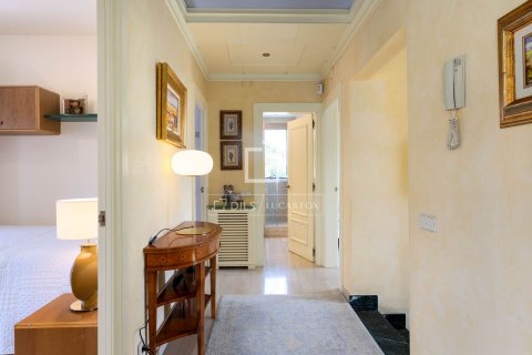 Villa in vendita a El Masnou, Barcelona, Spagna 5 camere da letto, 376 mq. N° 192542 - foto 22