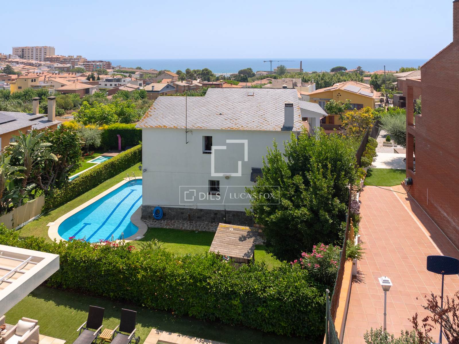 Villa a El Masnou, Barcelona, Spagna 5 camere da letto, 376 mq. N° 192542