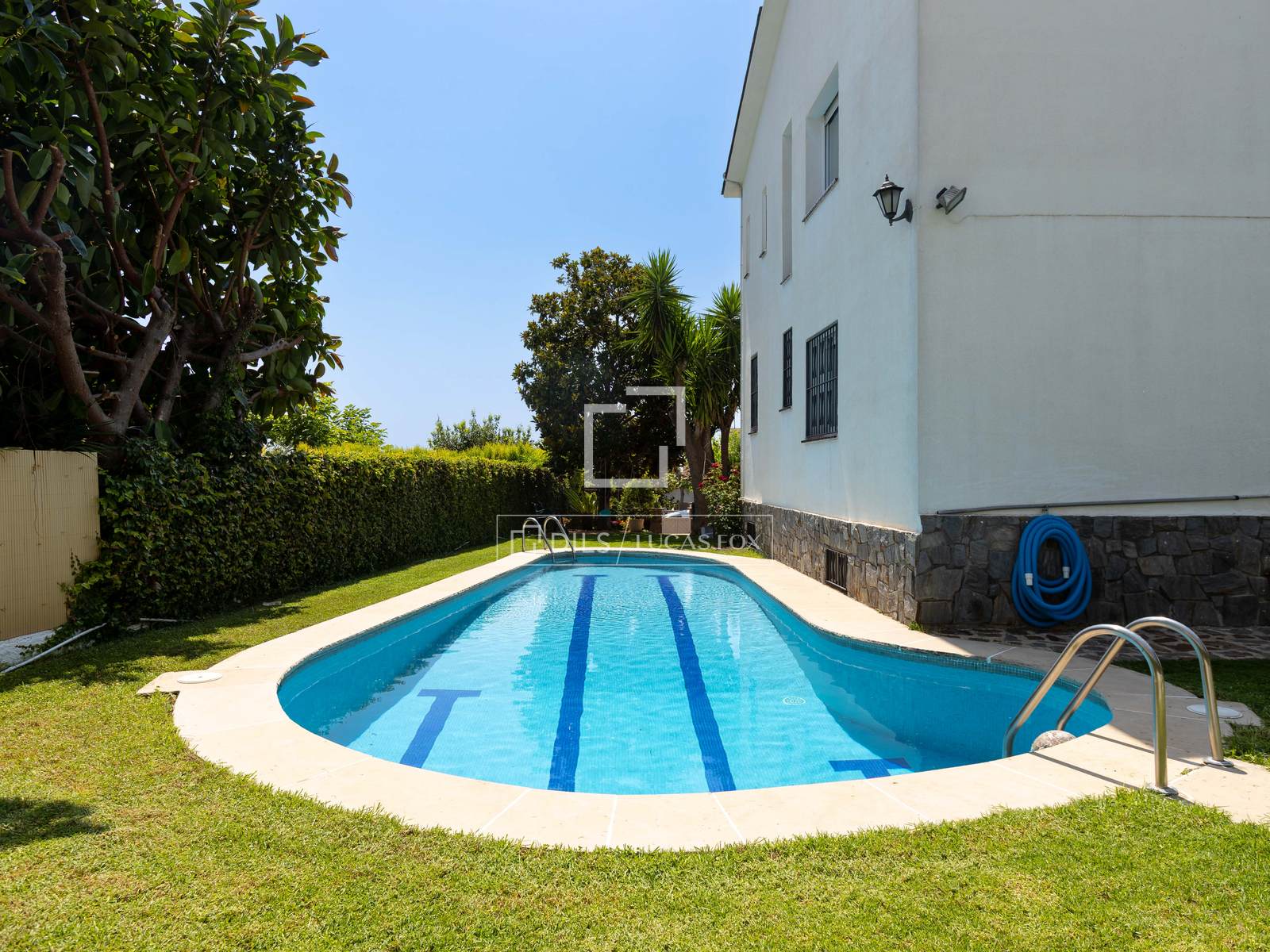 Villa a El Masnou, Barcelona, Spagna 5 camere da letto, 376 mq. N° 192542