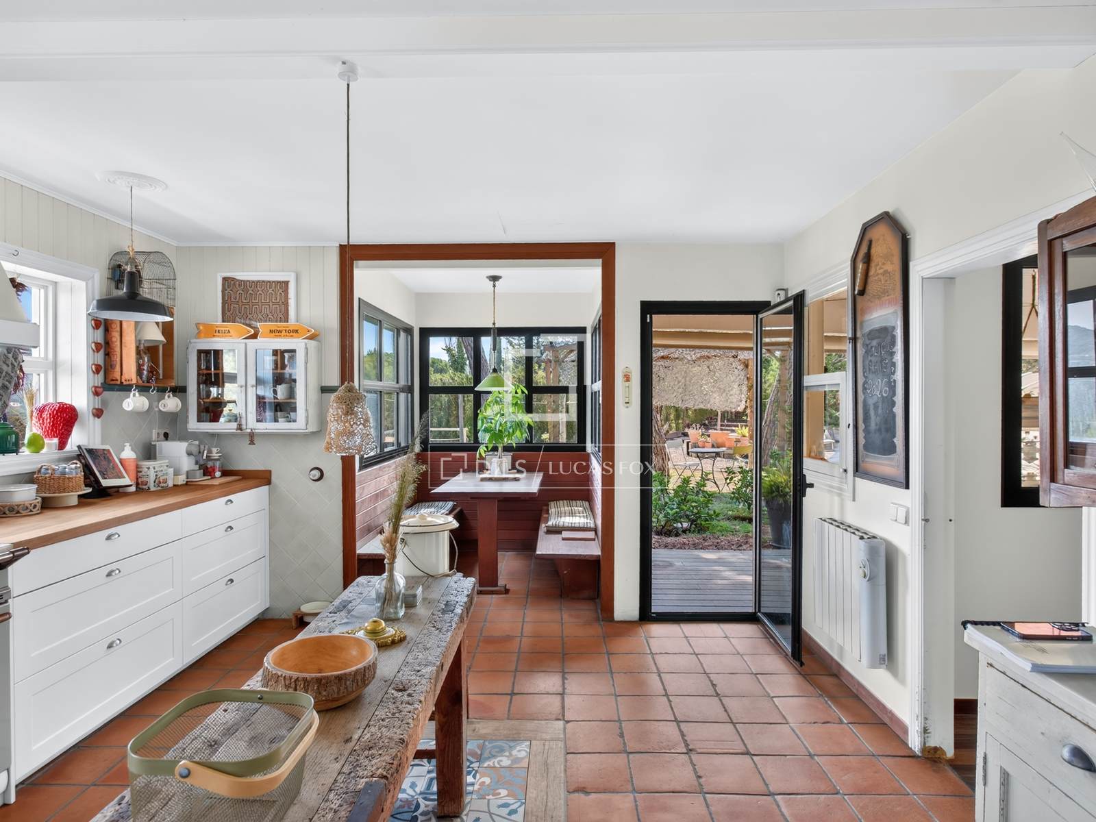 Finca a Vallromanes, Barcelona, Spagna 3 camere da letto, 237 mq. N° 192540
